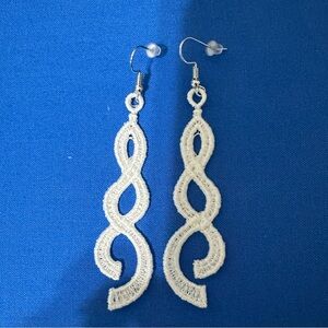 Embroidered Freestanding Lace Off White Dangle Earrings